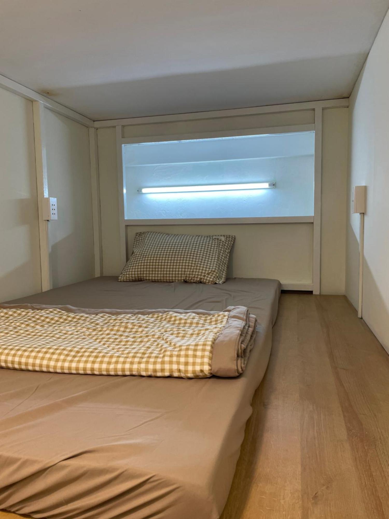 Alphabet Home Capsule โฮจิมินห์ซิตี้ ภายนอก รูปภาพ